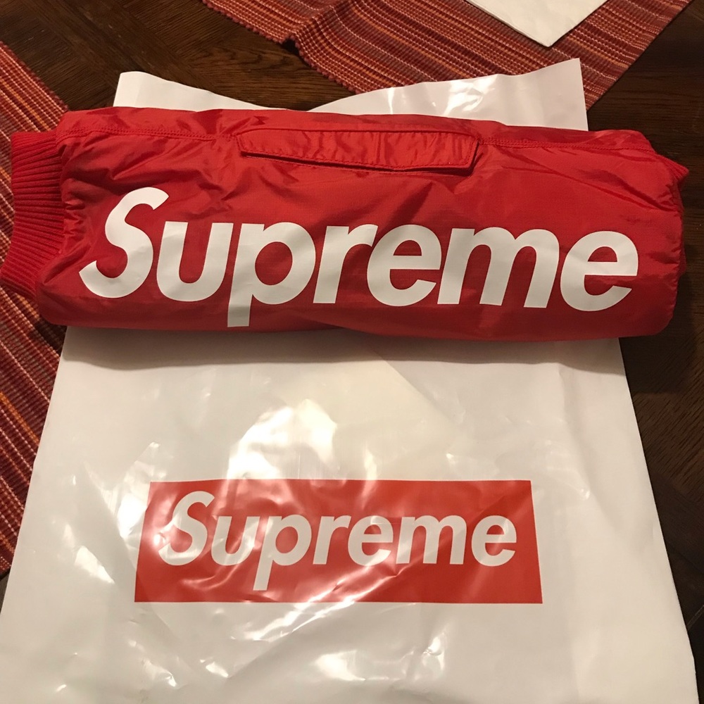 Supreme hand warmer